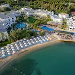 Samara Hotel Bodrum Ultra All Inclusive Resort 5*