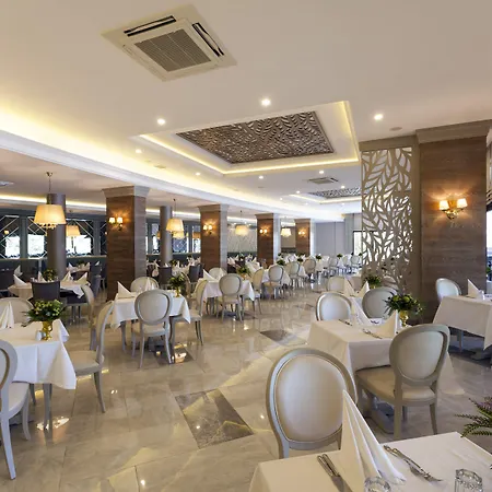 Samara Bodrum Ultra 度假村 托尔巴